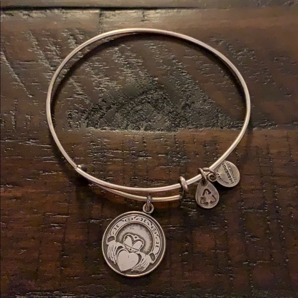 Alex and Ani Claddagh bracelet